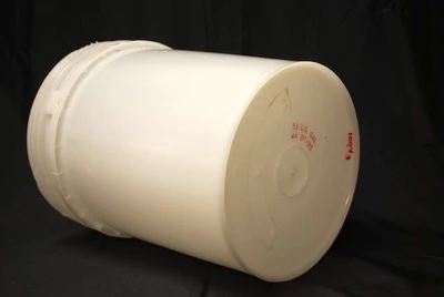 5.5 Gal Screw Top Pail
