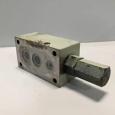 USED YUKEN SF1105-B-10
