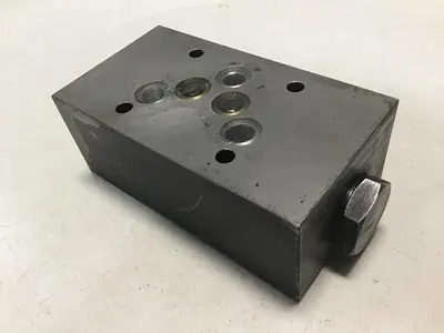 Used VICKERS DGMPC-5-ABK-BAK-30 Valves/Fittings Michigan US | Ideal Machinery #1250187