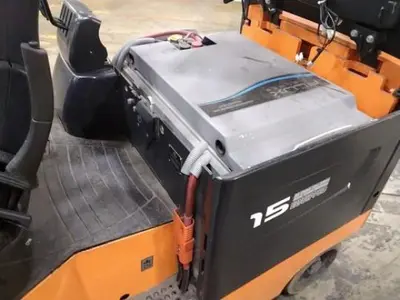 USED 2019 DOOSAN BC15S-5