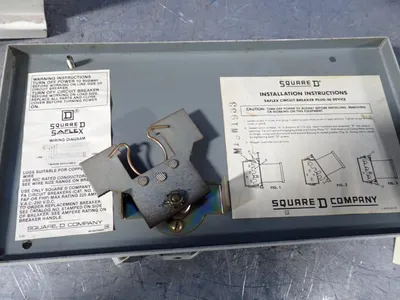USED SQUARE D SD75460