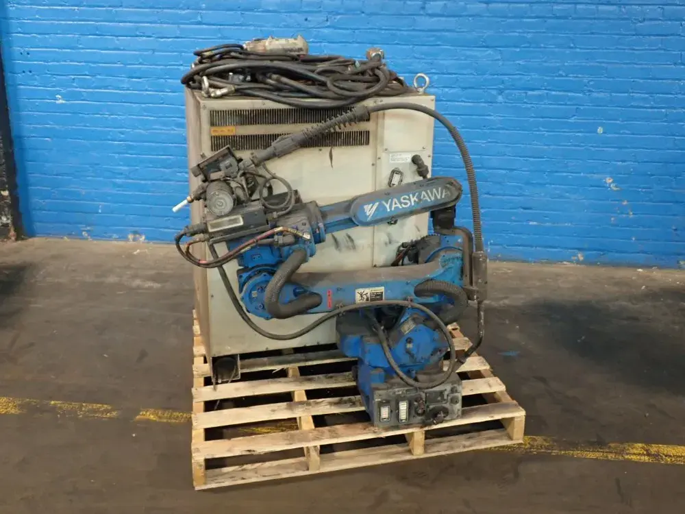 USED YASKAWA MOTOMAN MH6