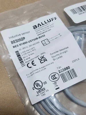NEW Balluff BES M18MI-UST50B-BV02