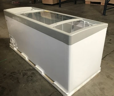 171-0001 72” Self Contained Chest Freezer Display Case