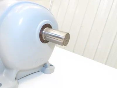 Nissei G3L32N200-UTB04 GTR Inline Gearmotor 200:1 Ratio 8.5rpm 1/2Hp 230/460V