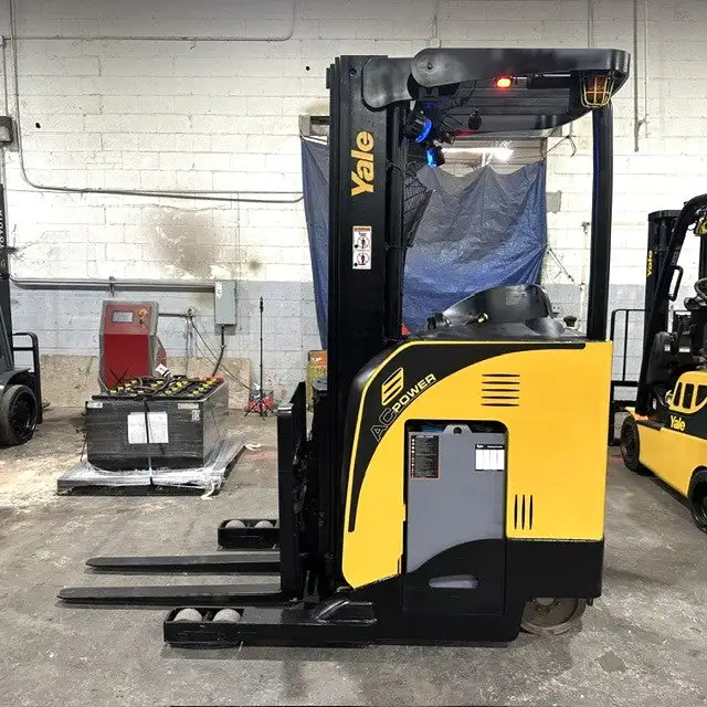 Used 2021 Yale NR045EB Reach Trucks New York US | United Lift #1516585