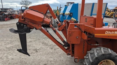 USED 1987 DITCH WITCH 5010DD