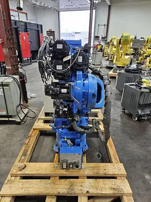 USED 2013 YASKAWA MOTOMAN MH50
