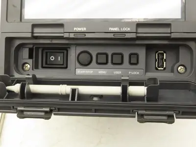 Keyence TR-V500 Operator Control Panel Temp & Data Logger 24VDC Input LCD Screen