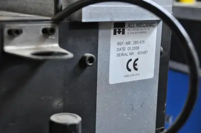 USED SCHÜCO PUNCHING UNITS