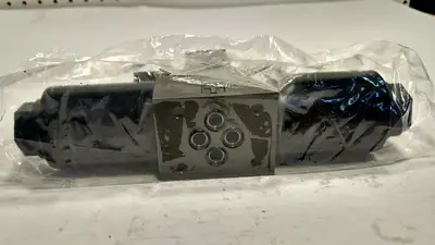 Daikin Solenoid Controlled Valve LS-G02-2CP-30-N AUC