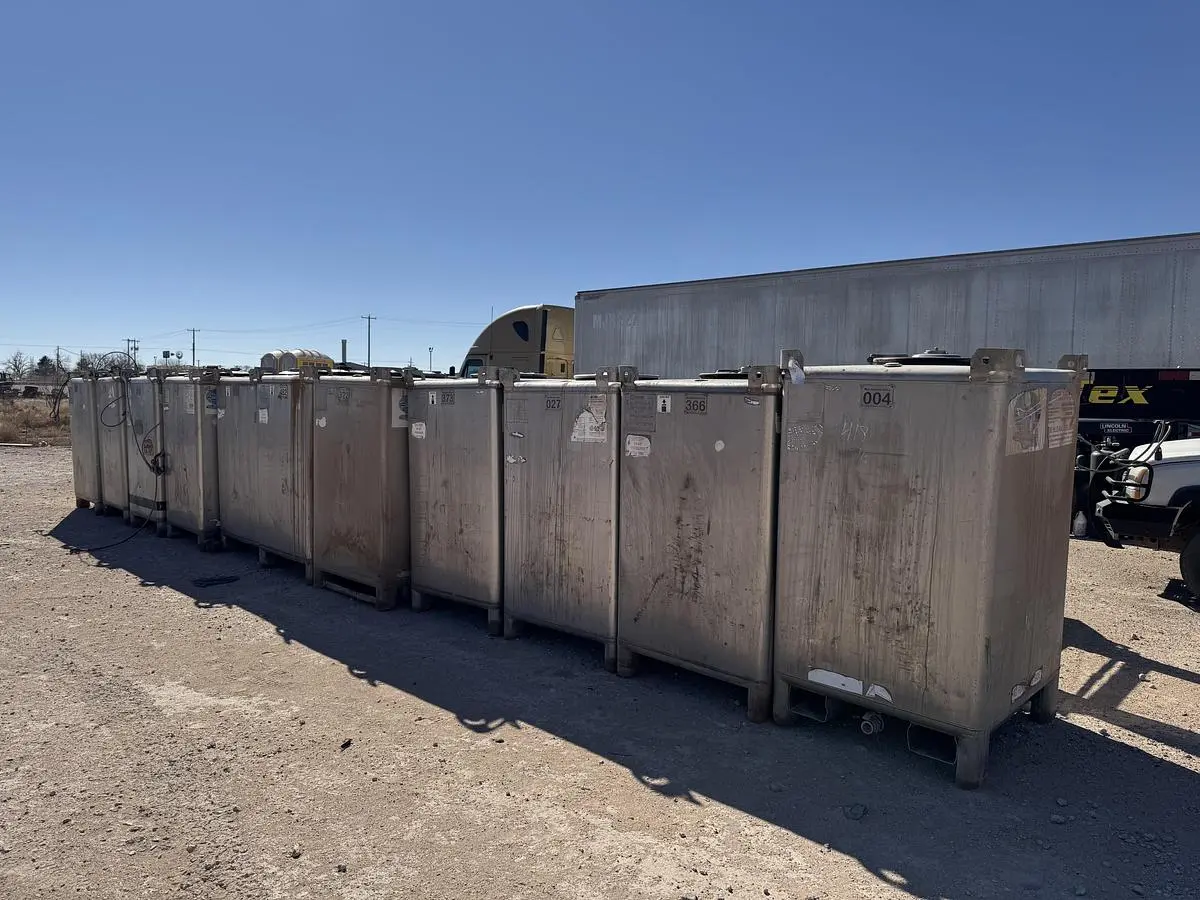 USED 2017 IBC HOOVER 550 GALLON STAINLESS STEEL TOTES