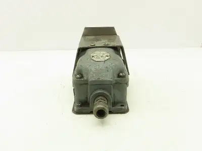 Allen Bradley 805-HS4G Foot Pedal Switch Gated Full Shield Ser E NEMA A600