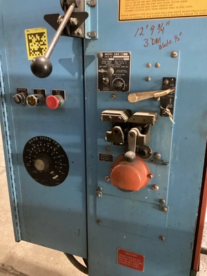Used DOALL 2013-20 Vertical Band Saws Michigan US | iGAM Industrial Marketplace #1367966