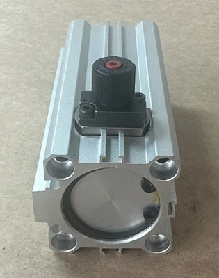 NEW SMC CDBQ2B32-50DCM