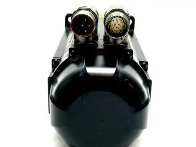 AKM53K-BKC2R-00 | Kollmorgen  Servo Motor 4500RPM 640VDC 3.06kW w/ Gear - For parts or not working