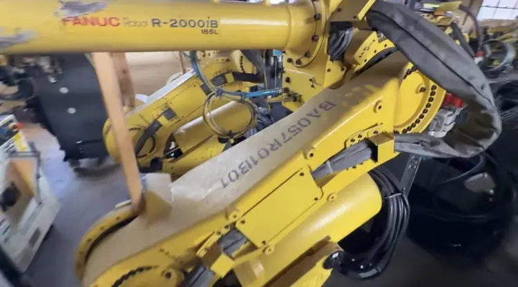 Used 2019 FANUC R-2000IB/185L Robots Michigan US | Aucto #1332190