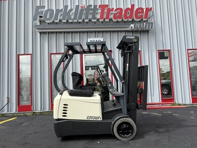 Used 2016 CROWN SC5225-35 Misc Forklifts Wisconsin US | Forklifttrader.com #1407302