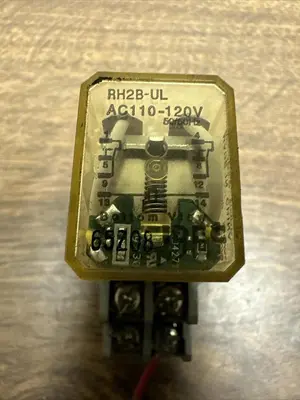 USED IDEC SH2B-05