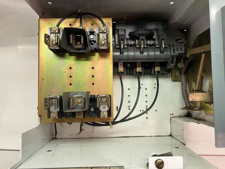 Used ALLEN-BRADLEY 2192F-BJC-24 Miscellaneous Equipment (Electrical & Power) Ohio US | Surplus Asset Holdings #1210274