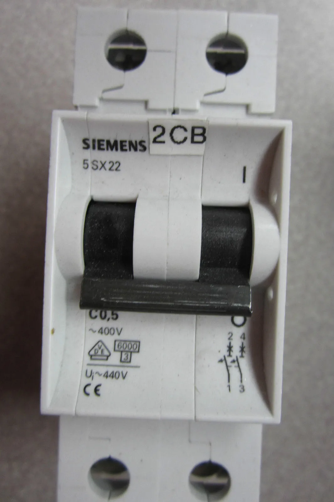 NEW SIEMENS 5SX22 C0,5 CIRCUIT BREAKER 5SX22C05