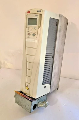 USED ABB ABB ACH550-UH-023A-4