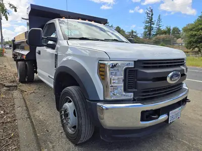 USED 2019 FORD F-550