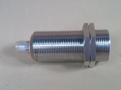Omron TL-X10C1-P1L Proximity Sensor 5E