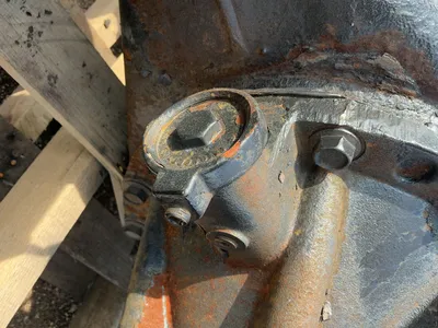 Semi Truck Drive Axle, 23,000 lb GVWR, Hendrickson Air Ride Suspension, Air Brakes, missing info tag...