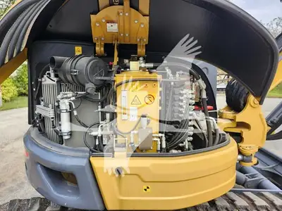 USED 2022 XCMG XE55U