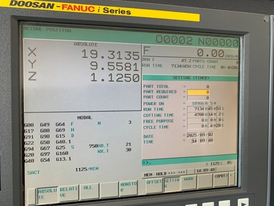 2014 DOOSAN MYNX 5400 Vertical Machining Centers | PM Machines (15)