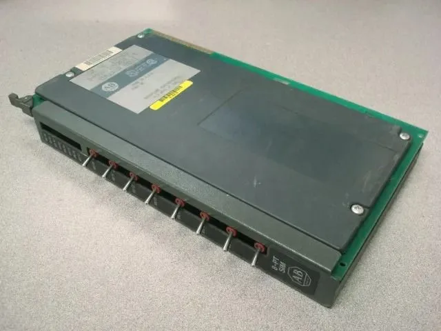 Allen Bradley 1771-SIM PLC-5 8-Point Discrete I/O Simulator Module Used