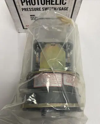 New | in-Stock DWYER 3015-LT Miscellaneous Equipment (Electrical & Power) | Surplus Asset Holdings #1192588