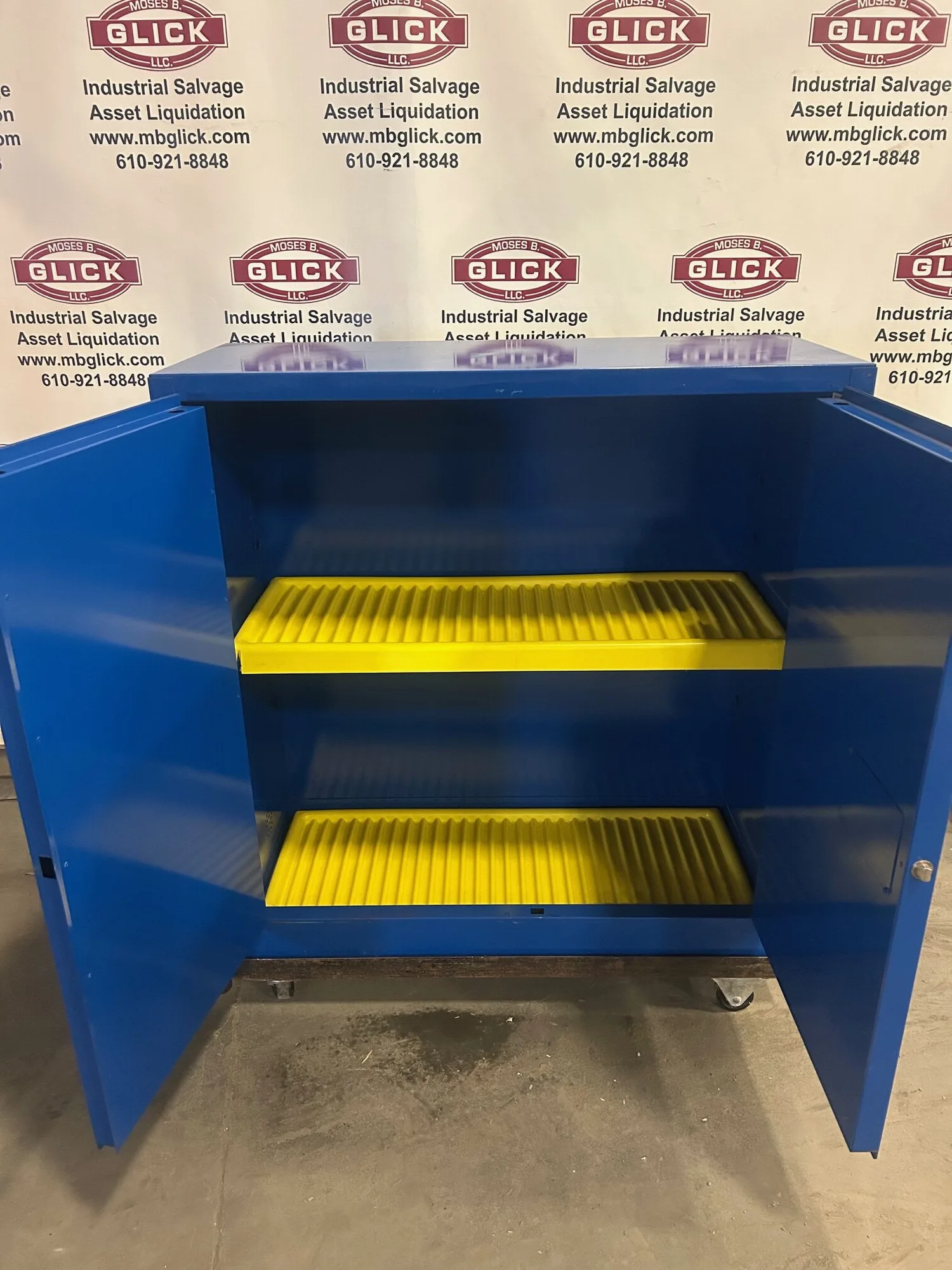 Eagle CRA-32 Acid & Corrosive Liquids Safety Storage Cabinet – 30 Gallon