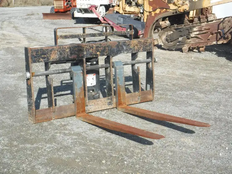 Used 2006 LULL 7125800 Pallet Forks California US | Western Trencher & Equipment, Inc. #1497904