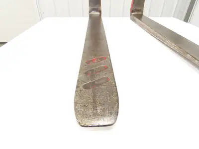 Crown 094182-3 4x42" Class 2 Steel Forklift Forks 16" Carriage 1-Pair
