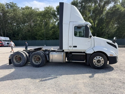 Used 2020 VOLVO VNL Conventional trucks Indiana US | Miedema Asset Management Group #1414643