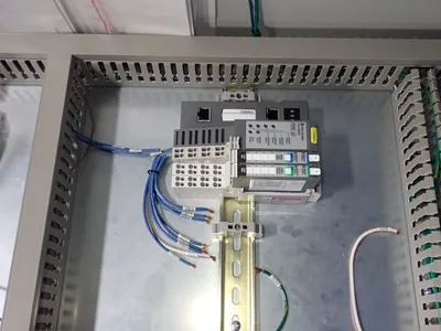 USED PHOENIX CONTACT BL2 PPC 7100