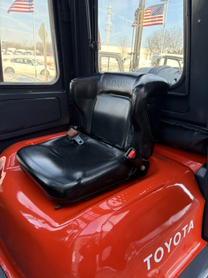 USED 1998 TOYOTA 52-6FGU35