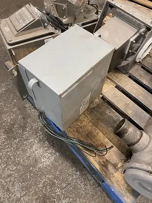 USED SOLA SOLA HT5F6AS