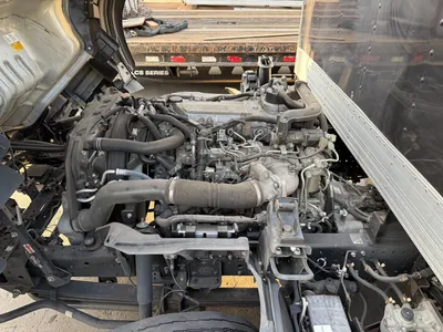 2023 ISUZU NPR XD Vans | Machinery Network (13)