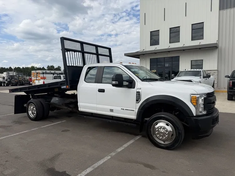 Used 2017 FORD F450 SUPER DUTY Flatbed Trucks Minnesota US | Carco Truck & Equipment #1513968