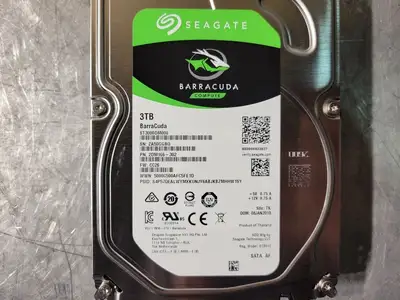 NEW SEAGATE ST3000DM008
