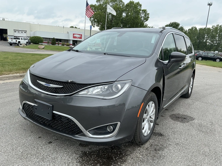 Used 2019 CHRYSLER PACIFICA Vans Michigan US | Miedema Asset Management Group #1183618