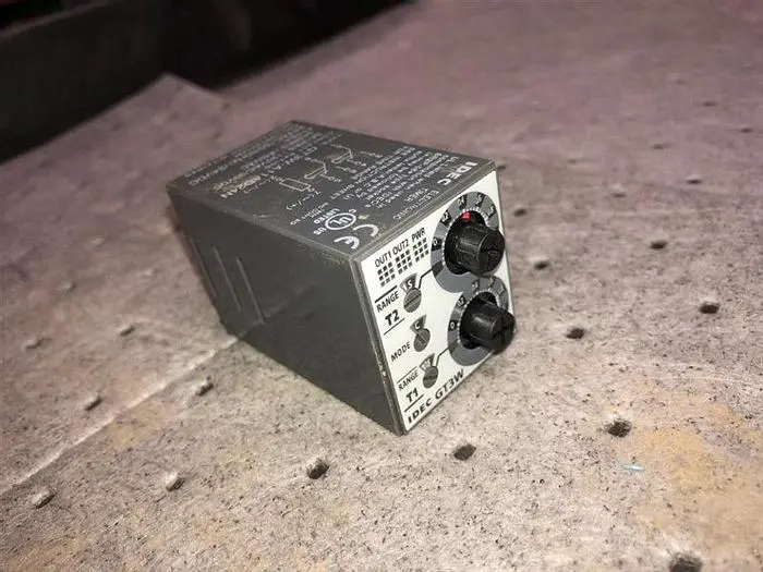 New | in-Stock IDEC 24VAC/DC TIMER - GT3W-A11AD24N / EW 92903 Timers Pennsylvania US | East West Machinery & Drilling #1416847