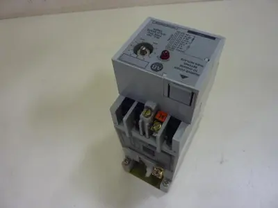USED ALLEN BRADLEY 700-RTC00010U1 SER A