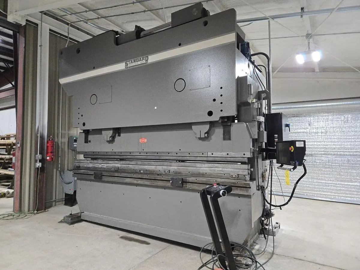USED 2007 STANDARD INDUSTRIAL AB400-12