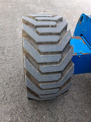 USED 2015 Genie S-85