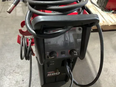 Used LINCOLN ELECTRIC POWER MIG® 260 SINGLE PHASE MIG WELDER POWER SOURCE WITH 208 - 575 INPUT VOLTAGE, 300 AMP MAX OUTPUT Mig Welders Michigan US | Miedema Asset Management Group #1424987
