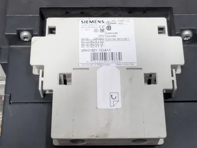 Siemens 3RT1055-6AF36 SIRUIS Motor Contactor 195A 1000V Used